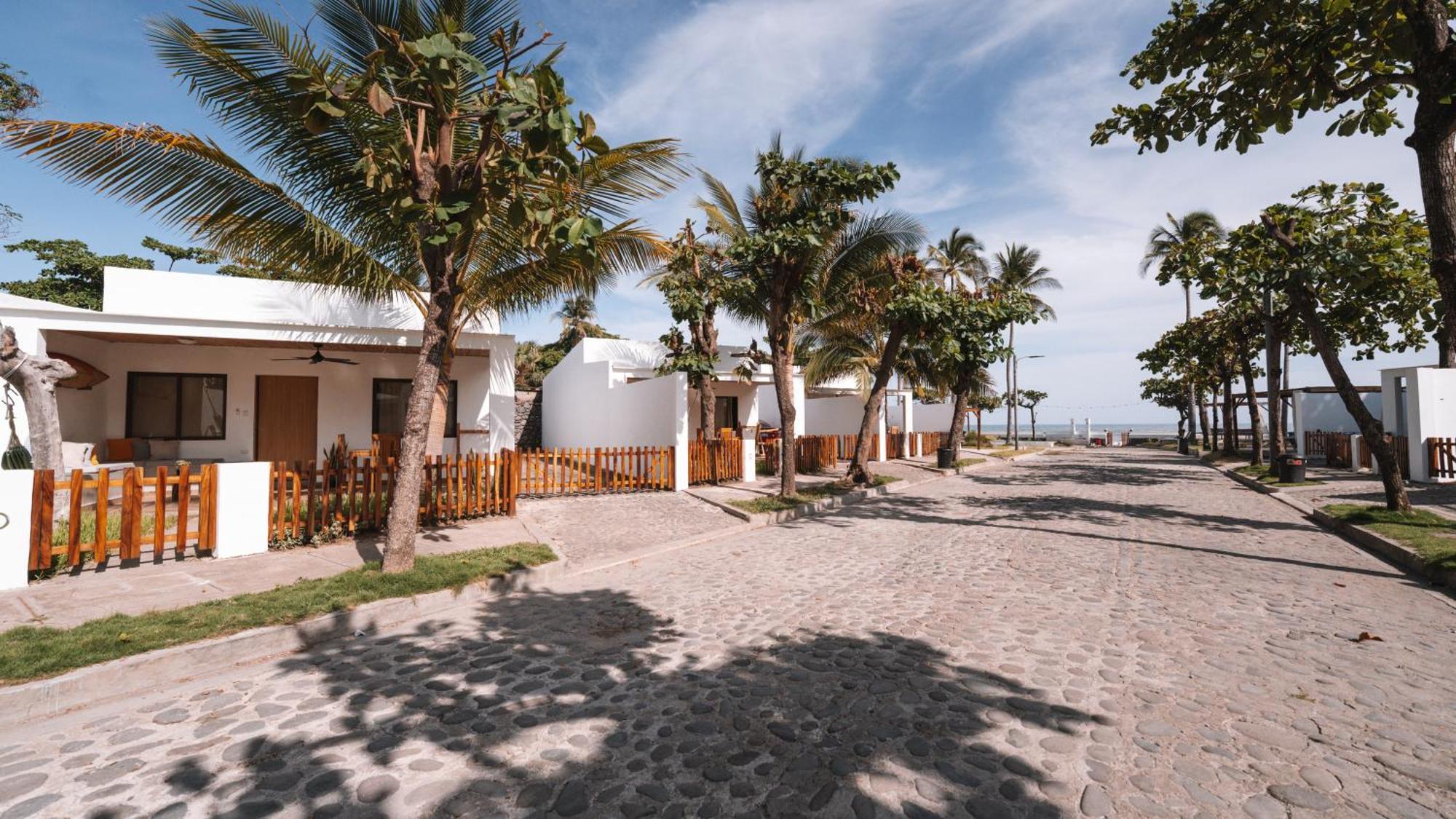 Coco Surf Tropical Village La Libertad Εξωτερικό φωτογραφία